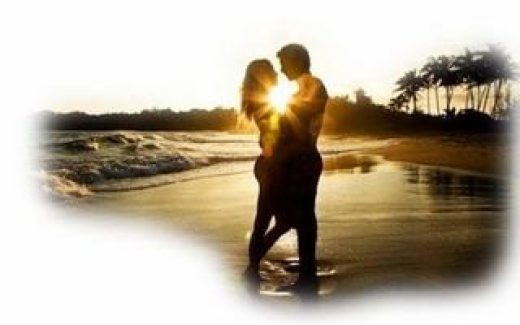 мужчина и женщина в лучах солнца