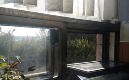 открытое окно