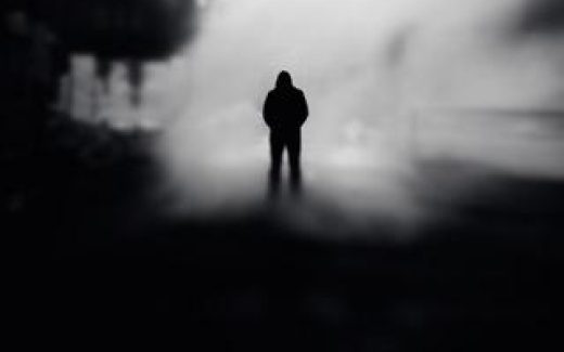 мужчина в тумане