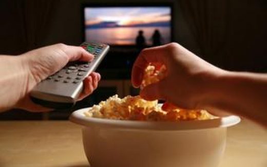 домашний кинотеатр и попкорн