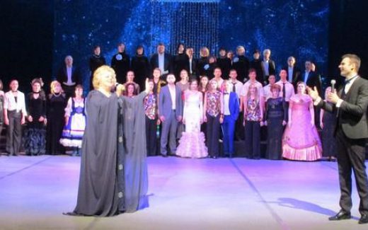 Праздничный концерт «Театр – це світ зірок» в теарте им. Щепкина
