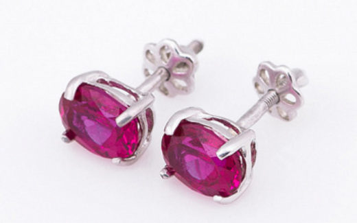 серьги с рубином