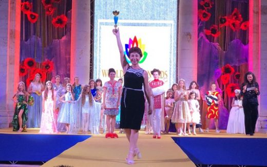 Лариса Ванеева