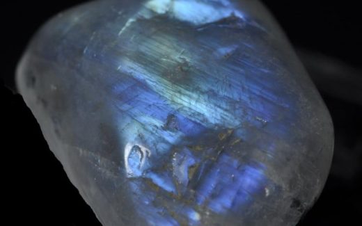 лунный камень