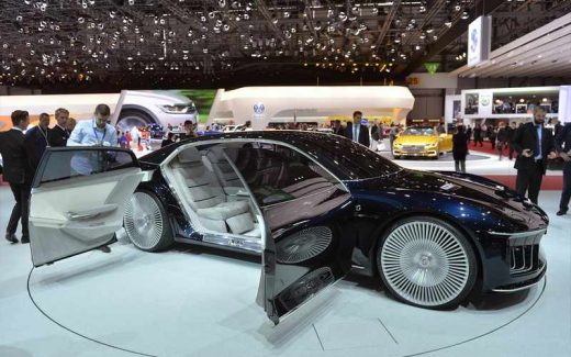 Офис на колесах - Концепт Giugiaro GEA, созданный итальянцами совместно с Audi