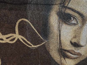 девушка с ароматом кофе