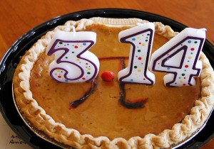 пирог с числом "Пи" - 3,14