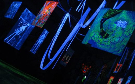 ультрафиолетовая живопись Надежды Белокур