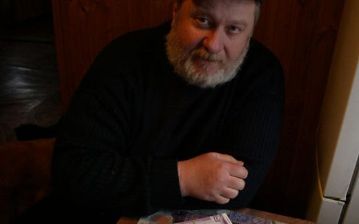 Фермер из деревни Колионова Московской области Михаил Шляпников выпуск собственные денеги - «колионов»