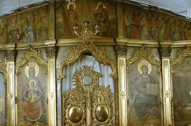 иконостас начала XIX в. из церкви Рождества Христова в Дальних пещерах Киево-Печерской лавры