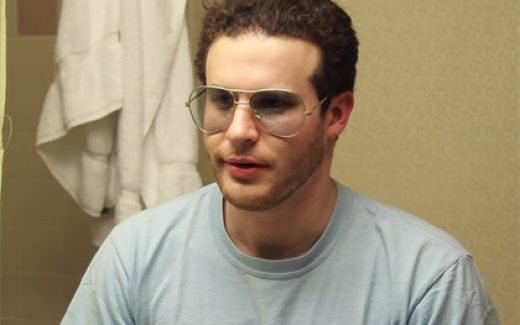 Житель Нью-Йорка Майк Файн (Mike Fine) - звезда обниманий