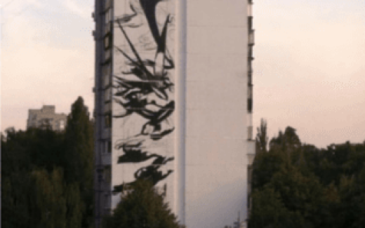 Мурал "Птицы", на 16-ти этажном здании. Автор Pаntonio