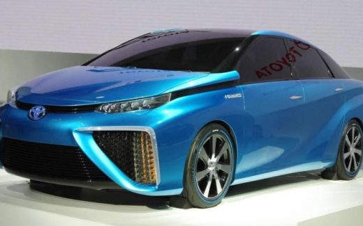 Toyota, водородный седан «Mirai»