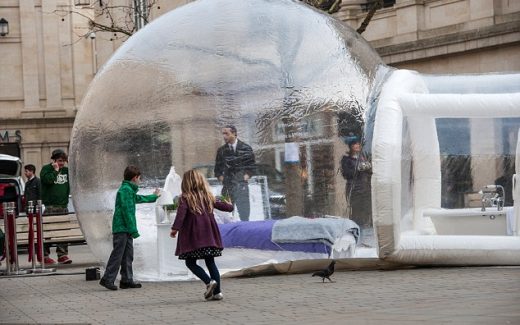 В Британии появился отельный номер в пузыре