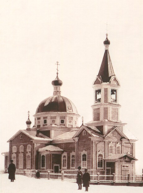 Храм в селе Сростки, освящённый Макарием (Невским), Святителем
